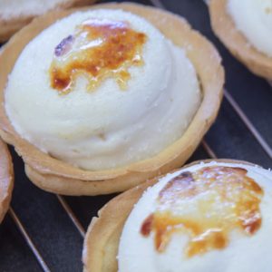 Un Puit d'amour une pâtisserie qui provient Bordeaux