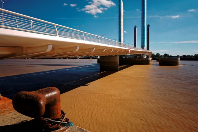 Photo de la Garonne boueuse